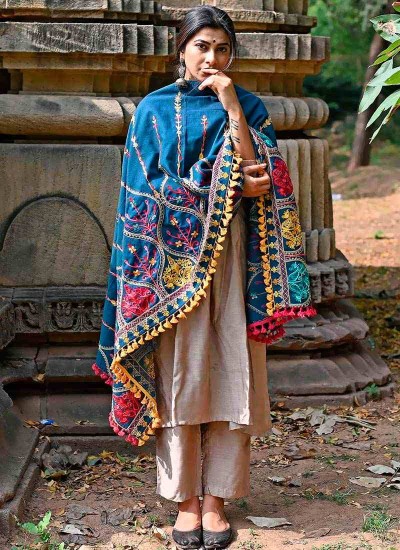 Punjabi Suits Manufacturers in Surat
