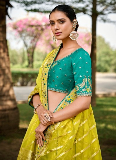 Banarasi Lehenga Wholesale Shop Elegant Traditional Craftsmanship at Factory Rates in Surat