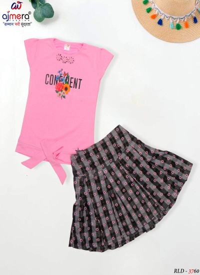 Exclusive Kids Clothing Designer Outfits in Timeless Colors and Modern Cuts in Kuwait