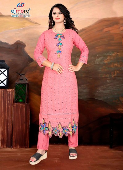 Graceful Lakhnavi Kurti with Authentic Chikankari Work in Surat