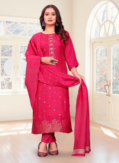 Premium Fancy Designer Kurti for Festive and Wedding Wear Intricate Detailing and Glamorous Look in Surat