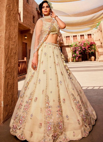 Premium Wedding Lehengas Bulk Supplier Direct from Manufacturers at Unbeatable Rates in Surat