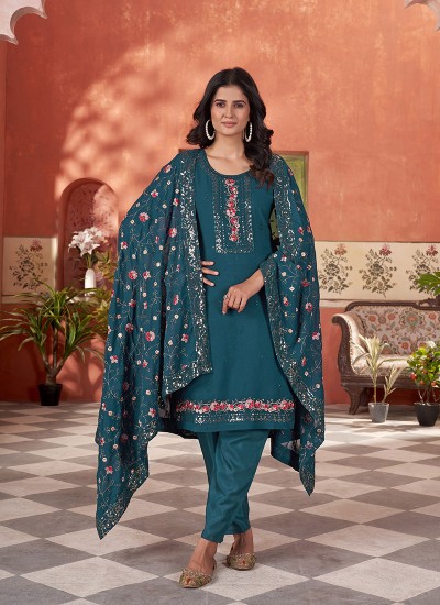 Premium Wholesale Dress Material at Manufacturer Approved Pricing in Surat