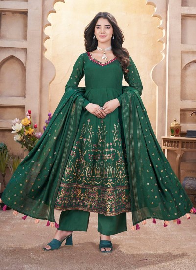 Shop Wholesale Dress Material Superior Quality at Low Rates in Surat