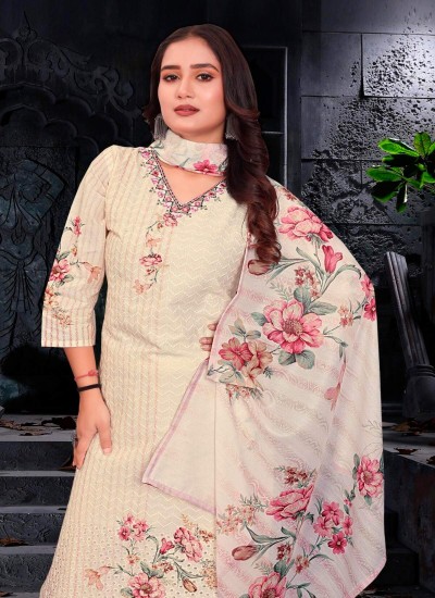 Stylish Full Sleeve Kurti for Women Embroidered Printed or Lace Detailing Year Round Wear in Surat