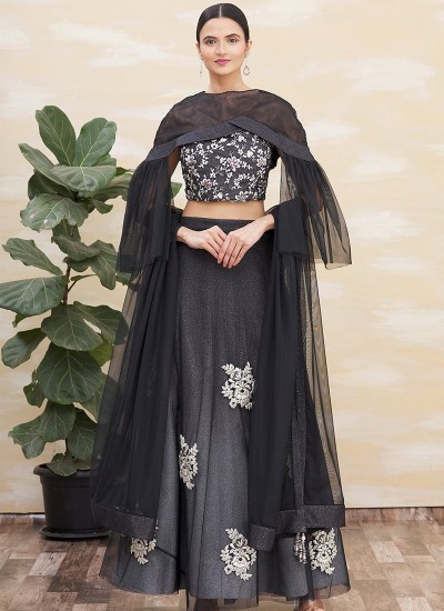 Top Supplier of Stylish Party Wear Lehengas in Bulk for Retailers in Surat