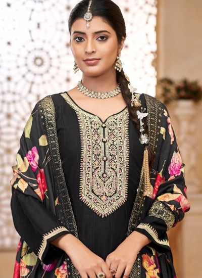 Trendy and Elegant Anarkali Kurtis for Women at Best Prices in Surat